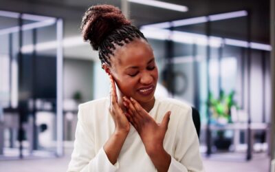 Dry Socket After a Tooth Extraction: Symptoms, Treatment, and How Long It Lasts